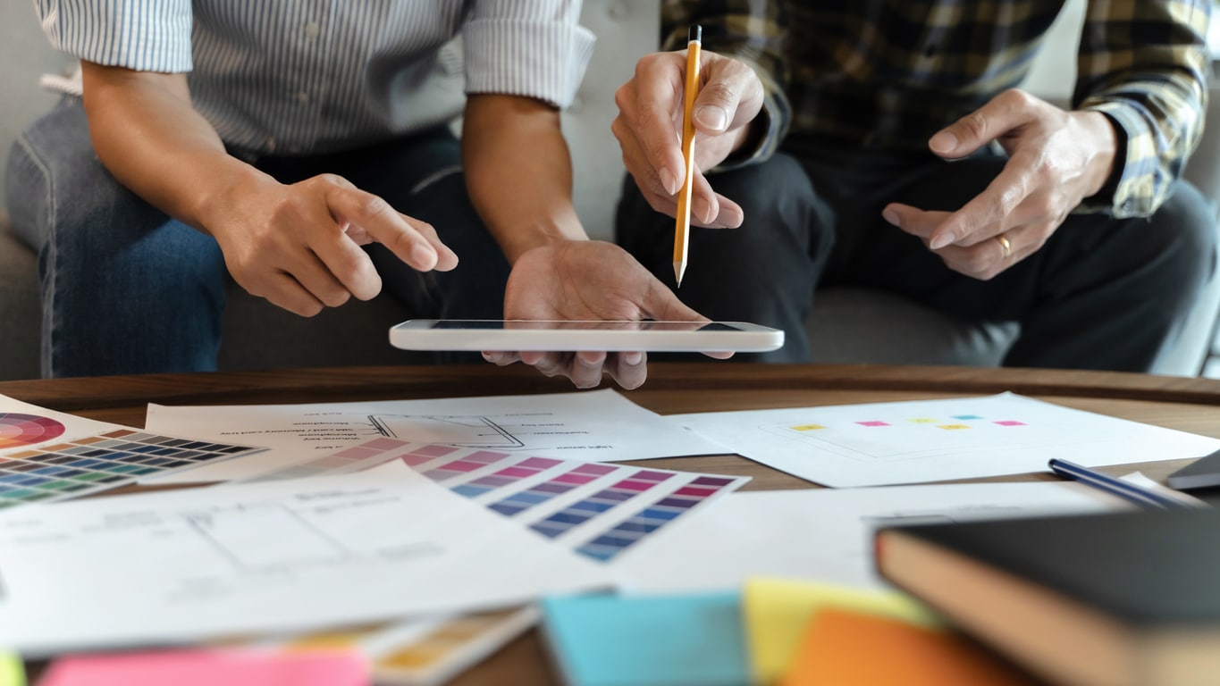 Team working together on UX/UI design.